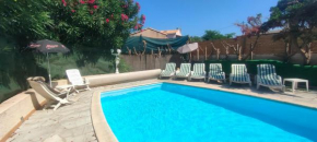 Maison Villa d'exception meublée piscine privée & cheminée a 2min plage et commerces